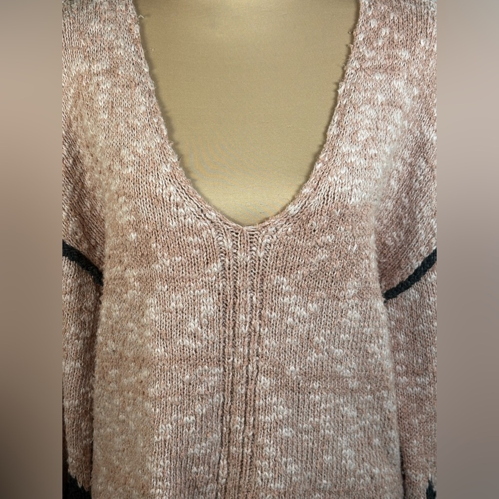Free People BEAUTIFUL Rosewater Jackson Pullover Sweater Size Medium - Picture 16 of 16